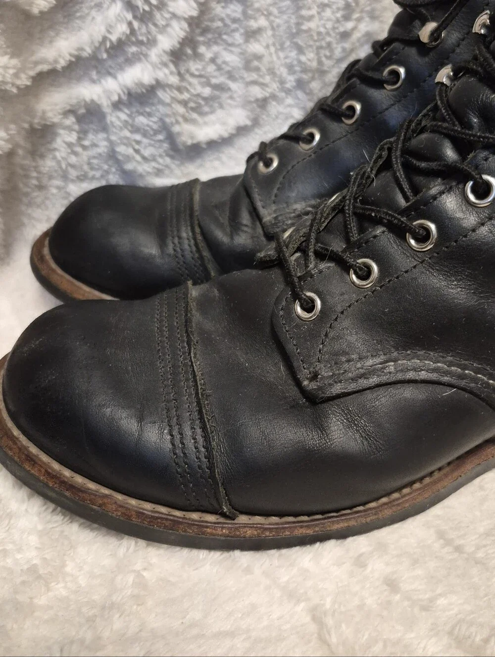 Red Wing Heritage Boots Iron Ranger 8084 Men's Sz 10.5 Black Leather